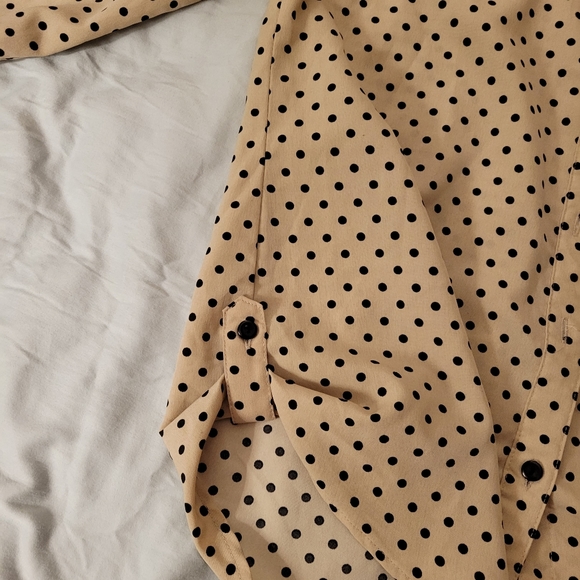 Button down polka dotted shirt - Picture 5 of 6